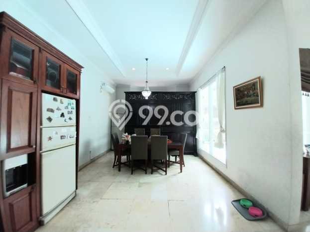 Rumah Elit LB 650m2 Siap Huni Desain Elegan di Pondok Indah, Jakarta Selatan Rumah Elit LB 650m2 Siap Huni Desain Elegan di Pondok Indah, Jakarta Selatan