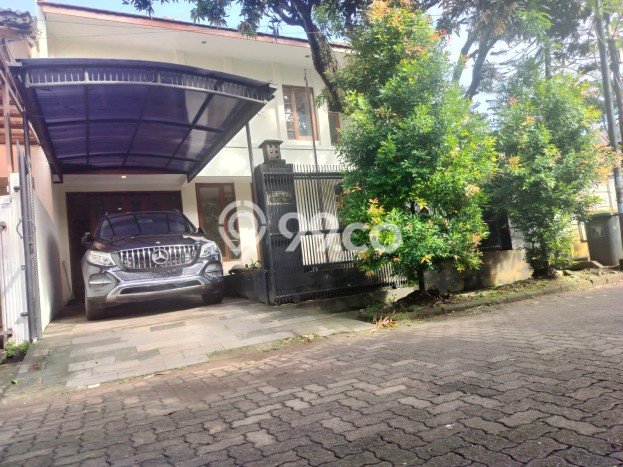 Hunian Mewah LB 350m2 Siap Huni Desain Elegan di Lebak Bulus, Jakarta Selatan Hunian Mewah LB 350m2 Siap Huni Desain Elegan di Lebak Bulus, Jakarta Selatan