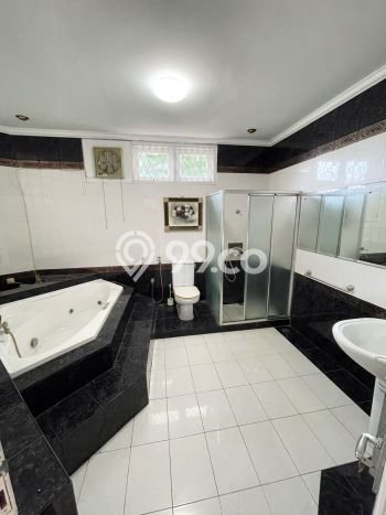 Hot Offer Hunian Premium Ideal dan Luas di Cinere, Depok Hot Offer Hunian Premium Ideal dan Luas di Cinere, Depok