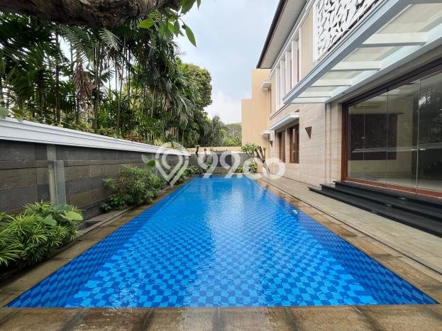 Rumah Mewah LB 890m2 Siap Pakai Desain Elegan di Pondok Indah, Jakarta Selatan Rumah Mewah LB 890m2 Siap Pakai Desain Elegan di Pondok Indah, Jakarta Selatan