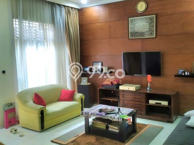For Sale! Premium House LT 215m2 Desain Elegan di Lebak Bulus For Sale! Premium House LT 215m2 Desain Elegan di Lebak Bulus