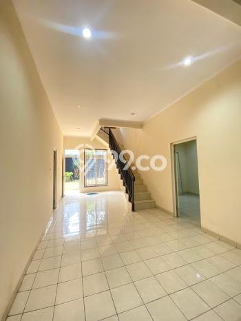 Dijual Rumah Eksklusif 4 KT di Cibubur, Jakarta Timur Dijual Rumah Eksklusif 4 KT di Cibubur, Jakarta Timur