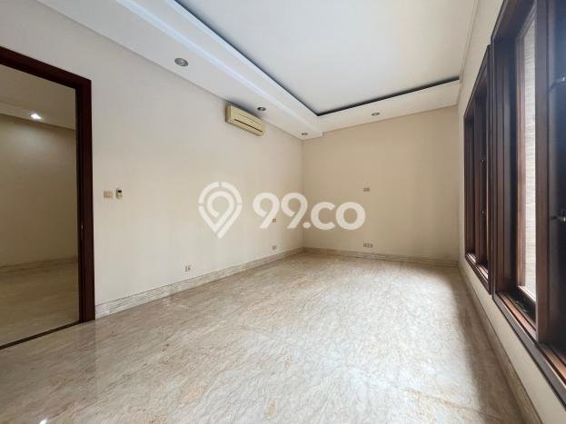 Rumah Mewah LB 890m2 Siap Pakai Desain Elegan di Pondok Indah, Jakarta Selatan Rumah Mewah LB 890m2 Siap Pakai Desain Elegan di Pondok Indah, Jakarta Selatan