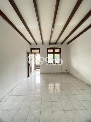 Hunian Mewah Siap Huni LT 340m2 di Cinere, Depok Hunian Mewah Siap Huni LT 340m2 di Cinere, Depok