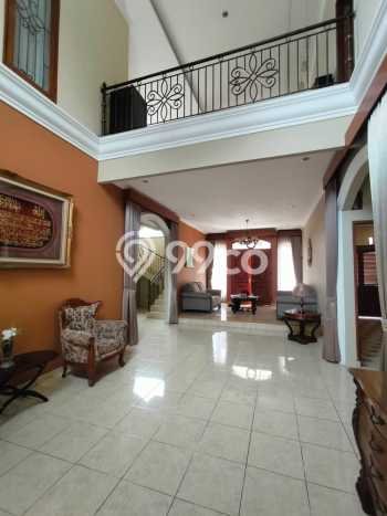 Hunian Eksklusif Dijual LT 223m2 di Cinere, Depok Hunian Eksklusif Dijual LT 223m2 di Cinere, Depok
