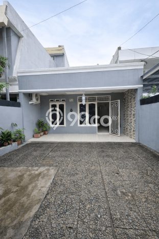 Dijual Rumah 3 Kamar Lokasi Ideal Bagus dan Strategis di Cinere Dijual Rumah 3 Kamar Lokasi Ideal Bagus dan Strategis di Cinere