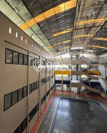 Kantor Bagus Dijual LB 7498m2 Lokasi Strategis Jakarta Selatan Area Cocok untuk Bisnis Kantor Bagus Dijual LB 7498m2 Lokasi Strategis Jakarta Selatan Area Cocok untuk Bisnis