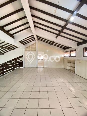 Hunian Mewah Siap Huni LT 340m2 di Cinere, Depok Hunian Mewah Siap Huni LT 340m2 di Cinere, Depok