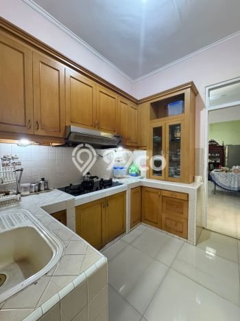 Dijual Rumah Premium dengan Fasilitas Sekitar Lengkap di Cinere, Depok Dijual Rumah Premium dengan Fasilitas Sekitar Lengkap di Cinere, Depok