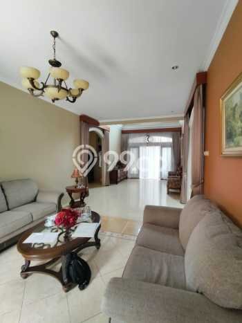 Hunian Eksklusif Dijual LT 223m2 di Cinere, Depok Hunian Eksklusif Dijual LT 223m2 di Cinere, Depok