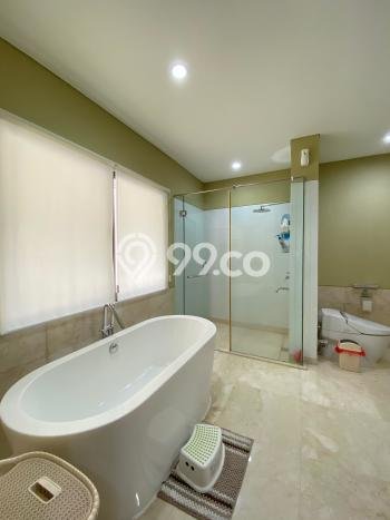 Rumah Mewah LB 300m2 Siap Pakai Desain Elegan di Lebak Bulus, Jakarta Selatan Rumah Mewah LB 300m2 Siap Pakai Desain Elegan di Lebak Bulus, Jakarta Selatan