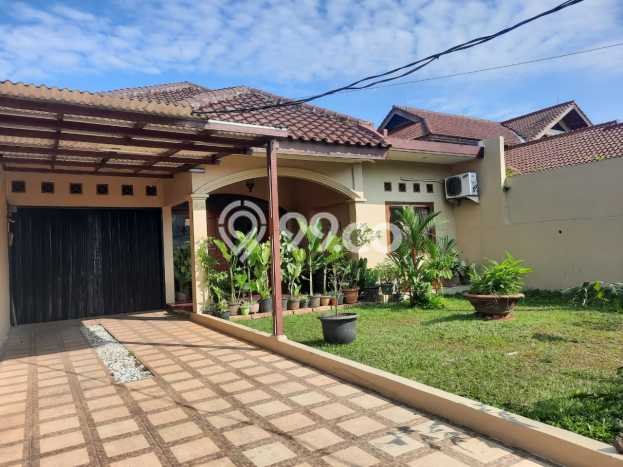 Dijual Rumah Premium dengan Fasilitas Sekitar Komplit di Cinere, Depok Dijual Rumah Premium dengan Fasilitas Sekitar Komplit di Cinere, Depok