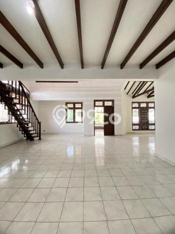 Hunian Mewah Siap Huni LT 340m2 di Cinere, Depok Hunian Mewah Siap Huni LT 340m2 di Cinere, Depok