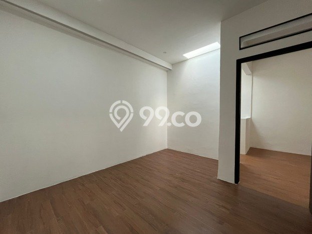 Rumah Modern 3 KT di Cinere Jakarta Selatan Unfurnished Rumah Modern 3 KT di Cinere Jakarta Selatan Unfurnished
