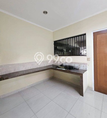 Hunian Elit LB 243m2 Siap Pakai Desain Elegan di Lebak Bulus, Jakarta Selatan Hunian Elit LB 243m2 Siap Pakai Desain Elegan di Lebak Bulus, Jakarta Selatan