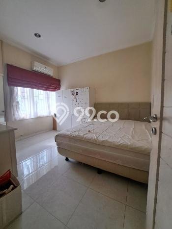 Kesempatan Langka Memiliki Rumah LT 376m² / LB 500m² di Jantung Kota Lebak Bulus, Jakarta Selatan Kesempatan Langka Memiliki Rumah LT 376m² / LB 500m² di Jantung Kota Lebak Bulus, Jakarta Selatan