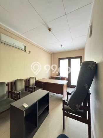 Ruko Dijual di Prime Area Jakarta Selatan Luas 265m2 Ruko Dijual di Prime Area Jakarta Selatan Luas 265m2