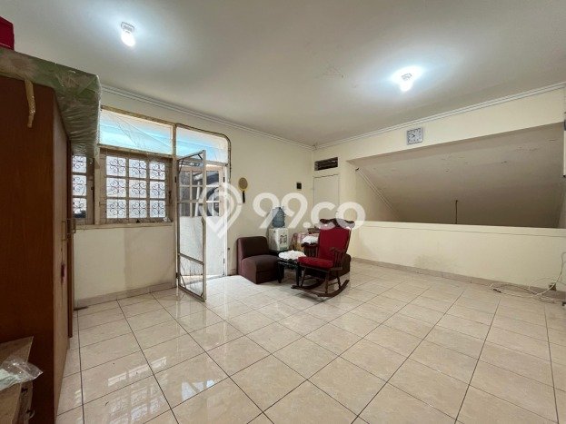 Dijual Rumah Premium dengan Fasilitas Sekitar Komplit di Cinere, Depok Dijual Rumah Premium dengan Fasilitas Sekitar Komplit di Cinere, Depok