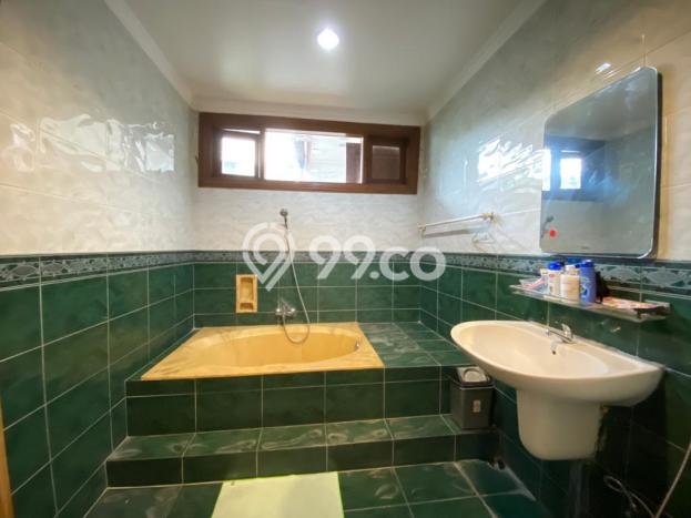 Siap Huni Hunian Elit 5 Kamar di Cinere Dekat ke Mana Pun Siap Huni Hunian Elit 5 Kamar di Cinere Dekat ke Mana Pun