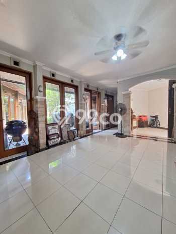 Rumah Mewah Dijual LT 523m2 di Cinere, Depok Rumah Mewah Dijual LT 523m2 di Cinere, Depok