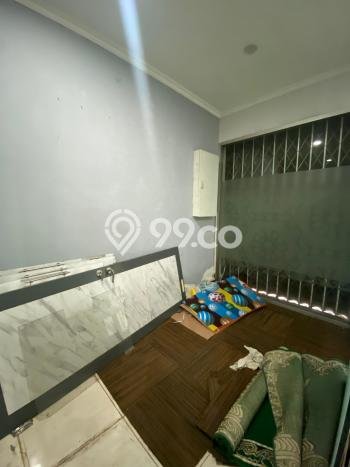Area Ramai! Ruko Dijual di Cinere untuk Bisnis Luas Bangunan 270m2 Area Ramai! Ruko Dijual di Cinere untuk Bisnis Luas Bangunan 270m2