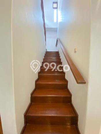 Best Deal Hunian Premium Ideal dan Luas di Cinere, Depok Best Deal Hunian Premium Ideal dan Luas di Cinere, Depok