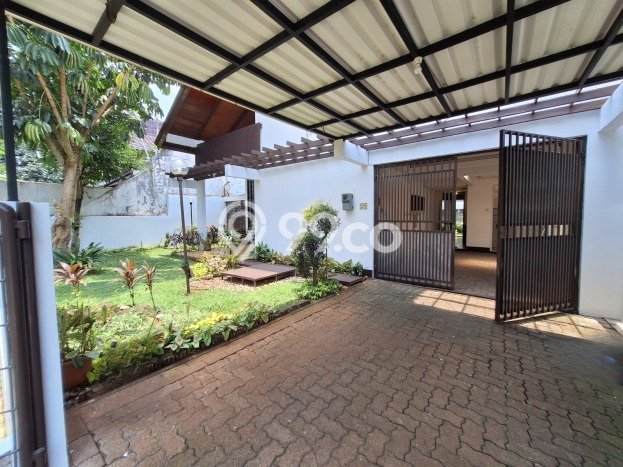 BEST CHOICE! Rumah di Cinere, LT 280m² LB 200m² BEST CHOICE! Rumah di Cinere, LT 280m² LB 200m²