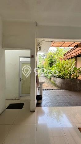 For Sale! Premium House LT 786m2 Desain Elegan di Pondok Pinang For Sale! Premium House LT 786m2 Desain Elegan di Pondok Pinang