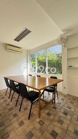 For Sale! Premium House LT 786m2 Desain Elegan di Pondok Pinang For Sale! Premium House LT 786m2 Desain Elegan di Pondok Pinang