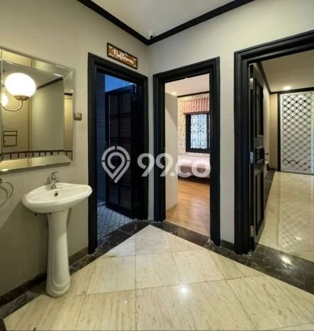 Siap Huni Hunian Elit 4 Kamar di Cinere Dekat ke Mana Pun Siap Huni Hunian Elit 4 Kamar di Cinere Dekat ke Mana Pun