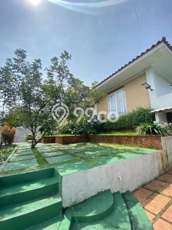 Dijual Rumah Premium dengan Fasilitas Sekitar Lengkap di Cinere, Depok Dijual Rumah Premium dengan Fasilitas Sekitar Lengkap di Cinere, Depok