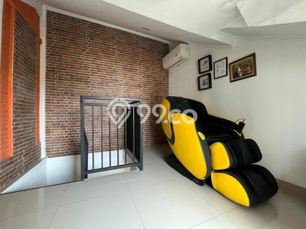 Hunian Elit LB 150m2 Siap Pakai Desain Elegan di Pondok Labu, Jakarta Selatan Hunian Elit LB 150m2 Siap Pakai Desain Elegan di Pondok Labu, Jakarta Selatan