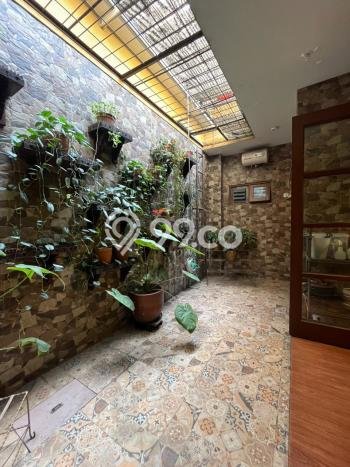 Dijual Rumah Premium dengan Fasilitas Sekitar Lengkap di Cinere, Depok Dijual Rumah Premium dengan Fasilitas Sekitar Lengkap di Cinere, Depok