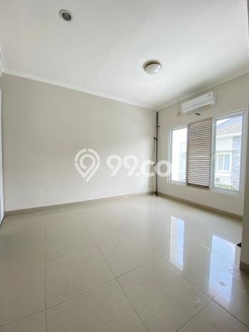 Jual Murah Rumah 4 Kamar Tidur di Cinere, Keamanan 24 Jam, Depok Jual Murah Rumah 4 Kamar Tidur di Cinere, Keamanan 24 Jam, Depok