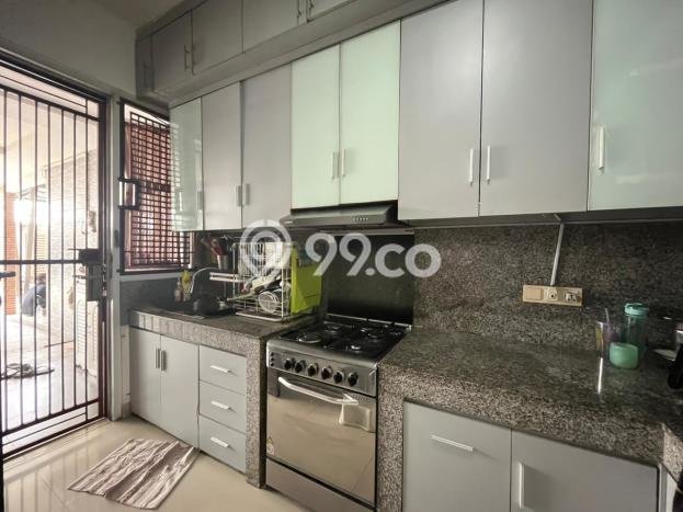Hunian Mewah LB 150m2 Siap Pakai Desain Elegan di Pondok Labu, Jakarta Selatan Hunian Mewah LB 150m2 Siap Pakai Desain Elegan di Pondok Labu, Jakarta Selatan