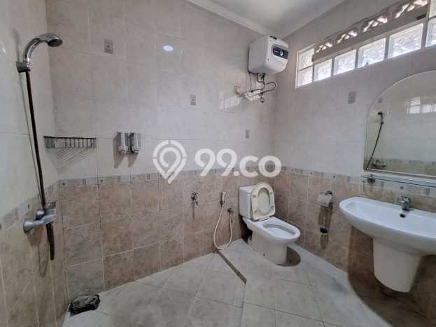 Rumah LT 255m² / LB 300m² View Kota di Cinere, Depok Rumah LT 255m² / LB 300m² View Kota di Cinere, Depok