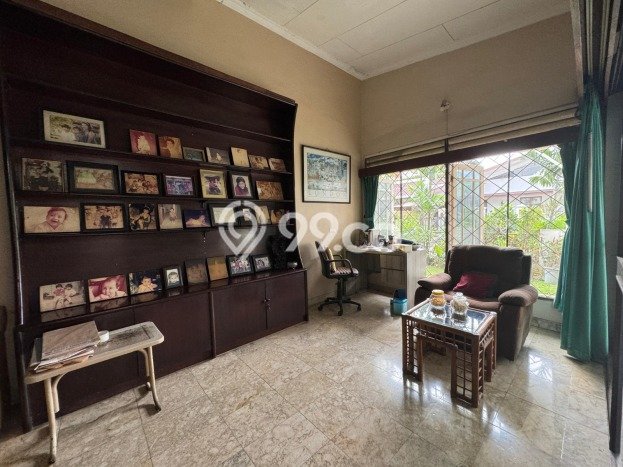 Rumah Minimalis area Cinere, Depok, Luas 325m² Bangunan 275m² Rumah Minimalis area Cinere, Depok, Luas 325m² Bangunan 275m²