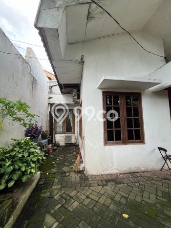 For Sale Rumah 4 Kamar Lokasi Ideal Bagus dan Strategis di Cinere For Sale Rumah 4 Kamar Lokasi Ideal Bagus dan Strategis di Cinere