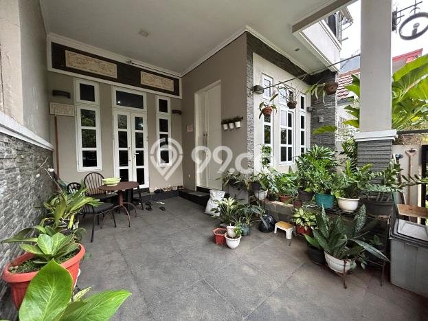 Hunian Cantik Minimalis Lb 200m2 di Cinere, Depok Hunian Cantik Minimalis Lb 200m2 di Cinere, Depok