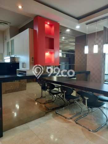 Unit Apartemen Luxury Dijual di Cilandak dengan 3 Kamar Tidur Unit Apartemen Luxury Dijual di Cilandak dengan 3 Kamar Tidur