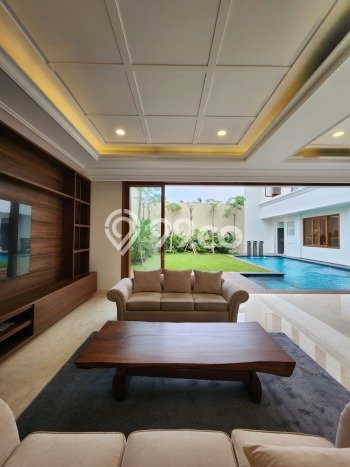 Jual Rumah Luas Elegan Dengan View Cantik di Kemang, Jakarta Selatan Jual Rumah Luas Elegan Dengan View Cantik di Kemang, Jakarta Selatan