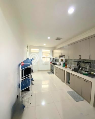 Dijual Rumah Premium dengan Fasilitas Sekitar Komplit di Cinere, Depok Dijual Rumah Premium dengan Fasilitas Sekitar Komplit di Cinere, Depok