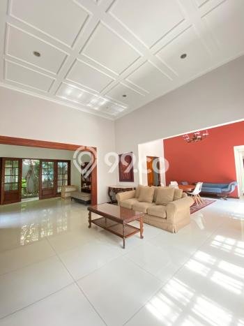 Rumah Mewah Siap Huni LT 800m2 di Menteng, Jakarta Pusat Rumah Mewah Siap Huni LT 800m2 di Menteng, Jakarta Pusat