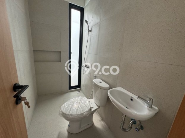 Jual Rumah Bagus Siap Huni LB 120m2 di Cinere, Depok Jual Rumah Bagus Siap Huni LB 120m2 di Cinere, Depok