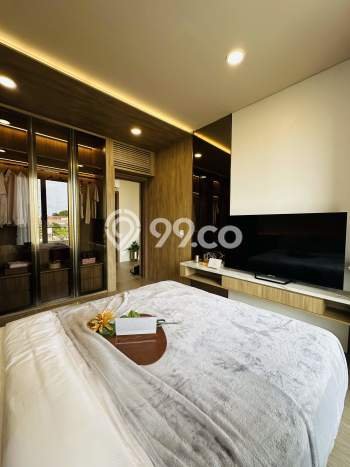 Rumah Modern Cantik 2 KT Bisa Langsung Pindah di BSD Rumah Modern Cantik 2 KT Bisa Langsung Pindah di BSD