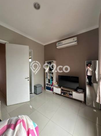 Siap Huni Hunian Elit 4 Kamar di Serpong Dekat ke Mana Pun Siap Huni Hunian Elit 4 Kamar di Serpong Dekat ke Mana Pun