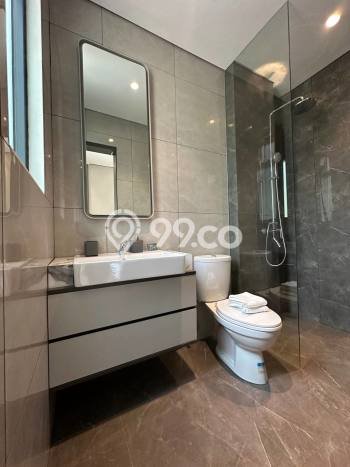 For Sale Rumah 4 Kamar Lokasi Ideal Nyaman dan Strategis di BSD For Sale Rumah 4 Kamar Lokasi Ideal Nyaman dan Strategis di BSD