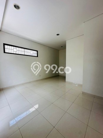 Hunian Mewah LB 160m2 Siap Pakai Desain Elegan di BSD Foresta, Tangerang Hunian Mewah LB 160m2 Siap Pakai Desain Elegan di BSD Foresta, Tangerang