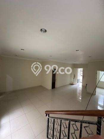 Rumah Eksklusif Siap Huni LT 180m2 di Serpong, Tangerang Selatan Rumah Eksklusif Siap Huni LT 180m2 di Serpong, Tangerang Selatan