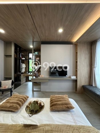 Dijual Rumah 5 Kamar Lokasi Ideal Bagus dan Strategis di BSD Dijual Rumah 5 Kamar Lokasi Ideal Bagus dan Strategis di BSD